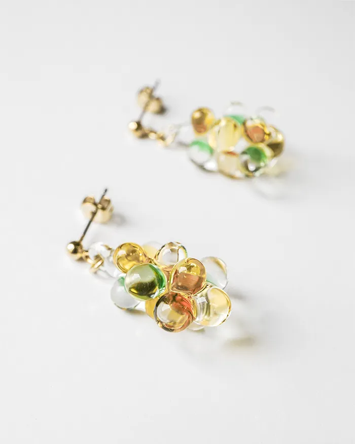 ピアス コモレビ4